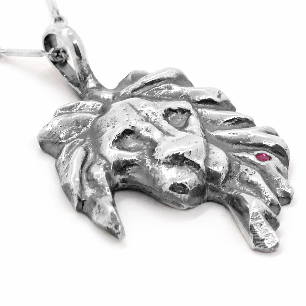 Small Lion's Paw Pendant — M&D Fine Jewelry